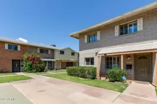 Photo #2: 6879678 Listing 