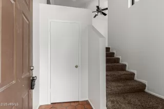 Photo #4: 6879795 Listing 