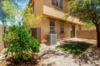 Photo #2: 6879798 Listing 