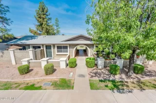 Photo #1: 6880497 Listing