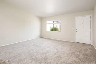 Photo #6: 6880497 Listing