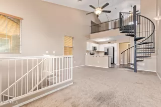 Photo #3: 6880603 Listing 