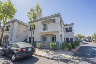 Photo #1: 6880826 Listing