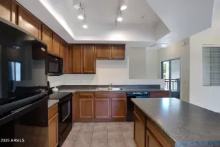 Photo #4: 6881012 Listing 