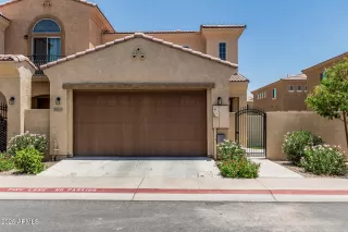 Photo #1: 6881185 Listing 