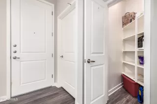 Photo #6: 6881493 Listing