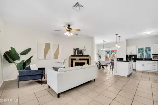 Photo #2: 6881959 Listing