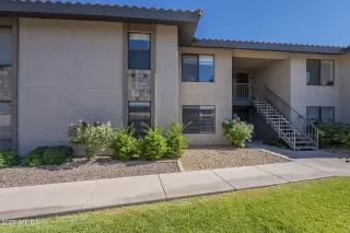 Photo #1: 6882011 Listing 