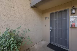 Photo #2: 6882011 Listing 