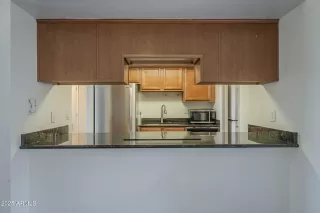 Photo #3: 6882011 Listing 