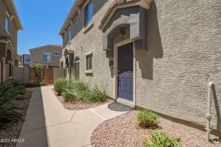 Photo #1: 6882205 Listing 