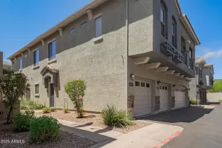 Photo #2: 6882205 Listing 