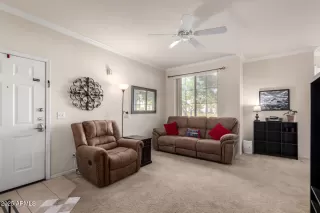 Photo #2: 6882698 Listing