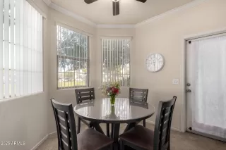 Photo #5: 6882698 Listing