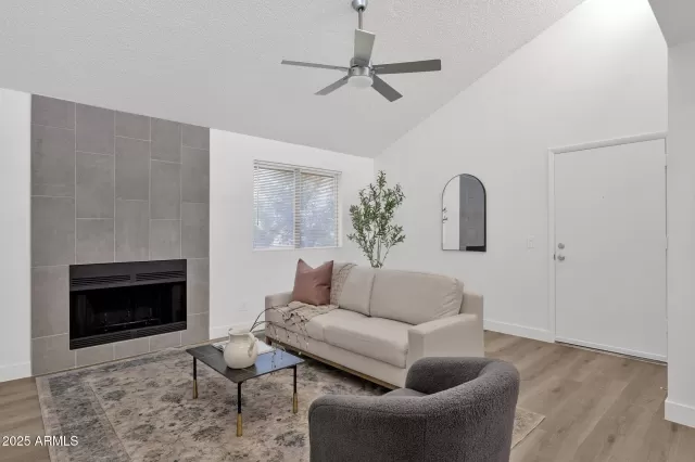 MLS: 6882761 Condo For Sale