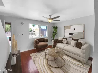 Photo #1: 6882765 Listing 