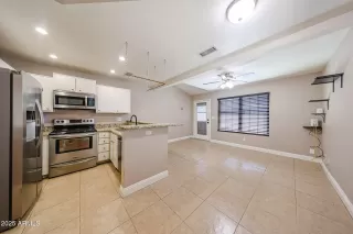 Photo #2: 6882780 Listing 