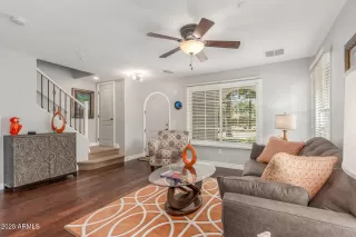 Photo #3: 6882838 Listing 