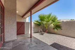 Photo #1: 6882849 Listing