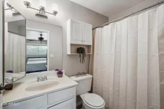 Photo #6: 6882992 Listing 