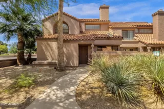 Photo #1: 6883042 Listing