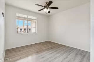 Photo #6: 6883048 Listing