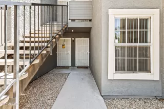 Photo #1: 6883117 Listing 