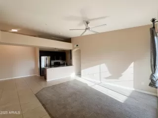 Photo #1: 6883273 Listing 