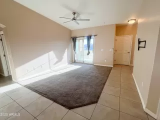 Photo #2: 6883273 Listing 