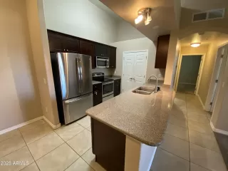 Photo #5: 6883273 Listing 