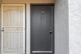 Photo #2: 6883274 Listing