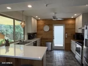 Photo #5: 6883354 Listing 