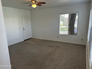 Photo #4: 6883410 Listing 