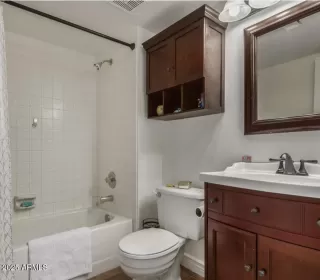 Photo #4: 6883776 Listing 