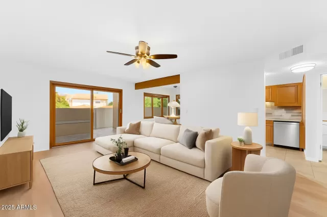 MLS: 6884041 Condo For Sale