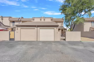 Photo #1: 6884041 Listing 