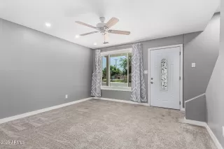 Photo #3: 6884130 Listing 