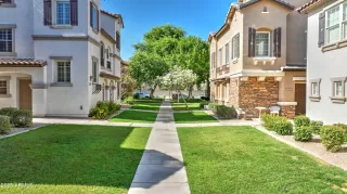 Photo #2: 6884642 Listing 