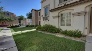 Photo #4: 6884642 Listing 