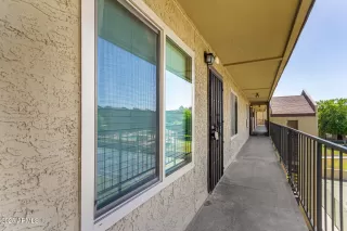 Photo #1: 6884734 Listing 