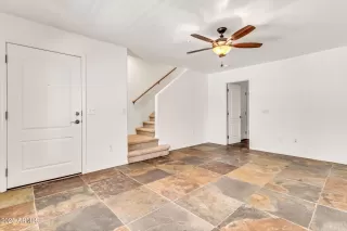 Photo #5: 6884780 Listing 