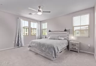 Photo #6: 6885095 Listing 