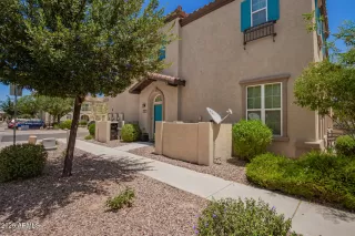 Photo #1: 6885096 Listing