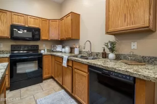 Photo #3: 6885136 Listing 