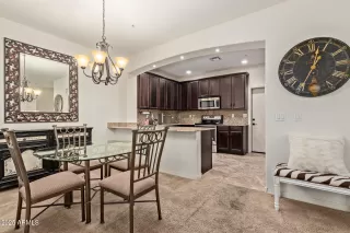 Photo #6: 6885502 Listing