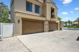 Photo #1: 6885625 Listing 