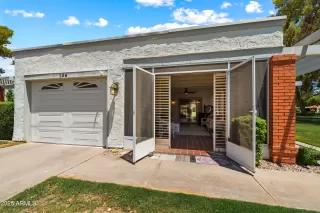 Photo #2: 6885695 Listing