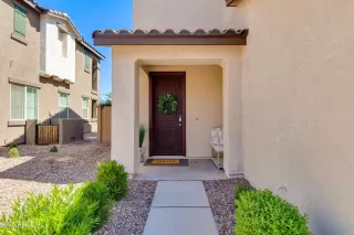 Photo #2: 6885734 Listing