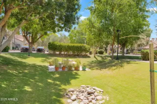 Photo #2: 6886334 Listing 