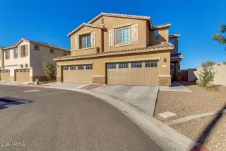 Photo #2: 6886355 Listing 